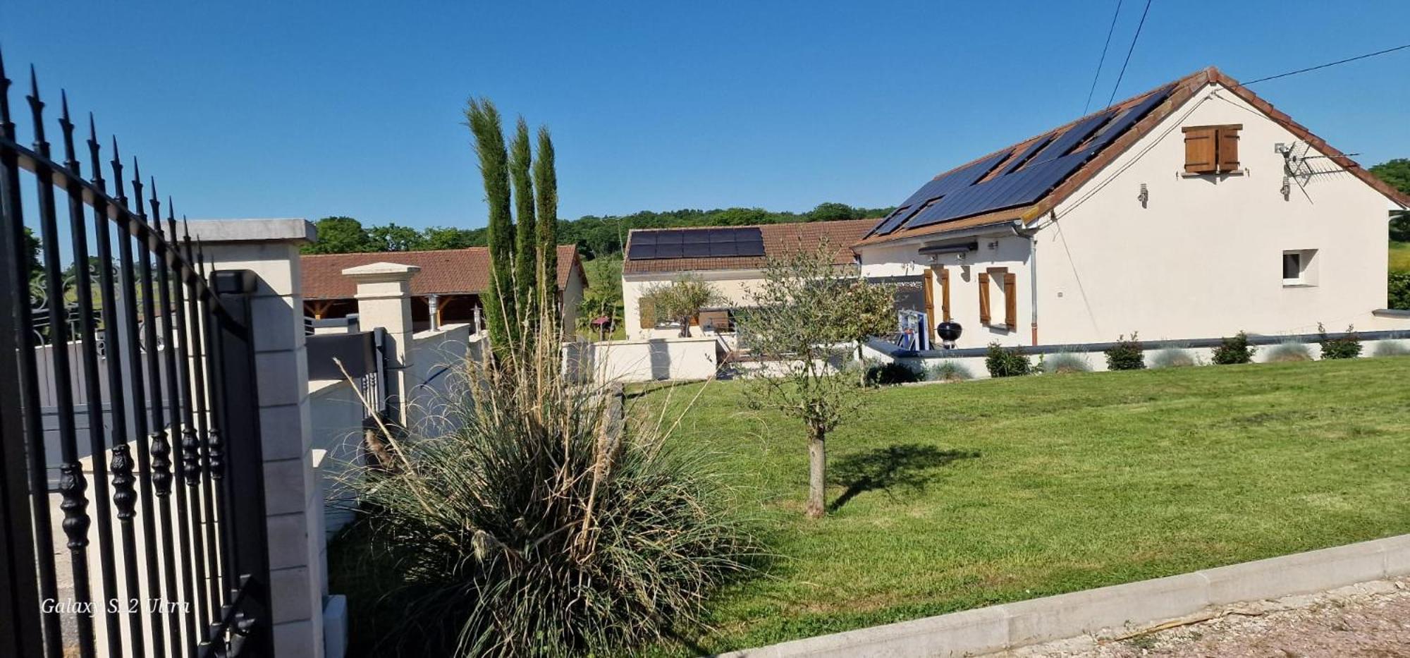 Gite De La Combe Ganat 3 Etoiles Sanvignes-les-Mines Экстерьер фото